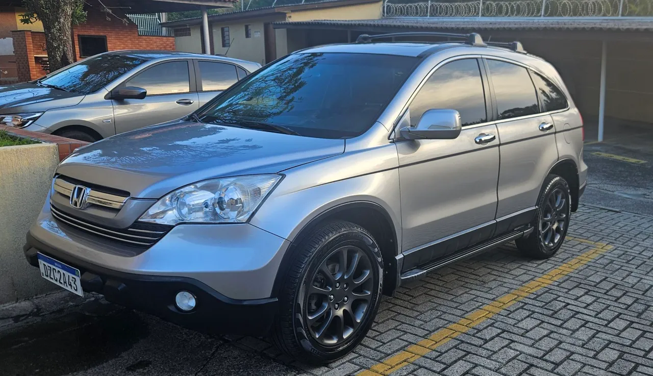 Honda Crv 2.0,4x4 em perfeito estado de manutenção,  com manual, chave reserva, teto solar