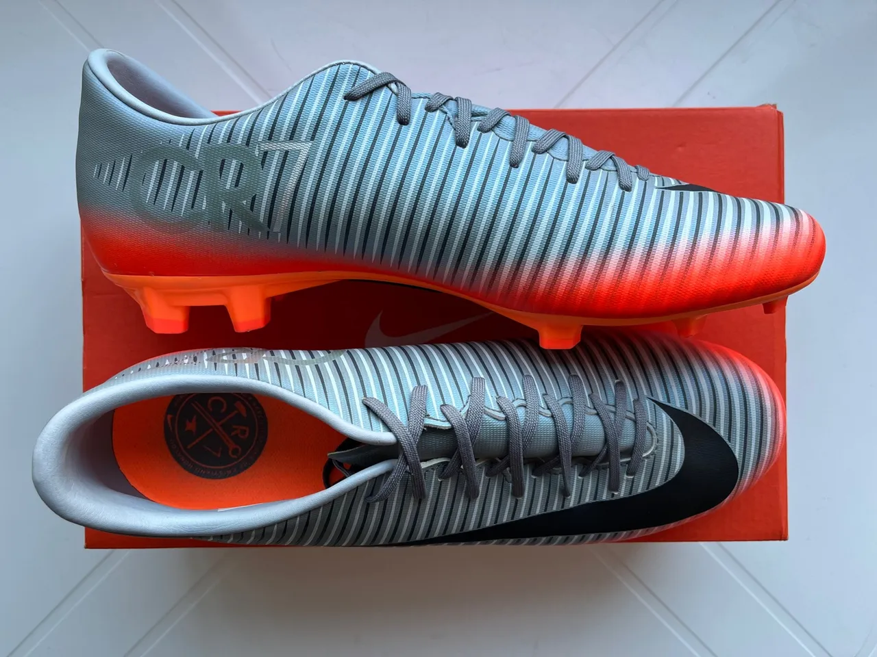 Chuteiras Campo Nike Mercurial Victory VI CR7 Tamanho 42 (usadas uma única vez)