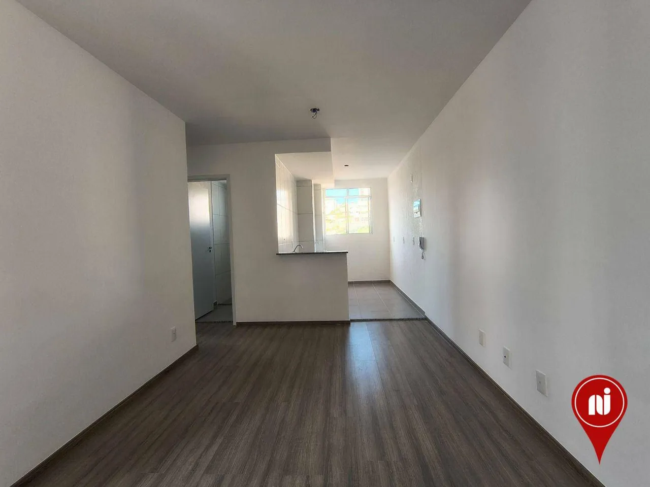Apartamento com 2 dormitórios para alugar, 43 m² por R$ 1.965,78/mês - Diamante - Belo Hor