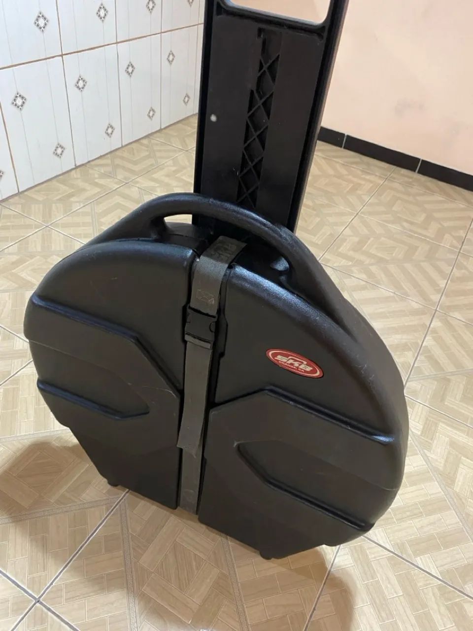 CASE DE PRATOS SKB até 22pol 