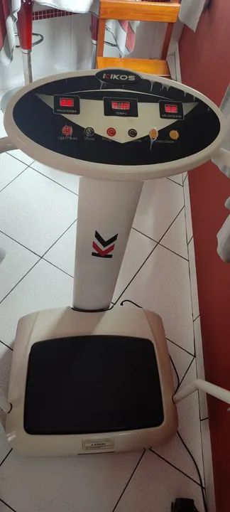 Plataforma Vibratória Kikos Fitplate