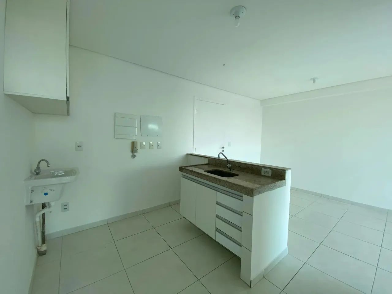 TH: Imóvel para aluguel tem 54 metros quadrados com 2 quartos - Foto 5