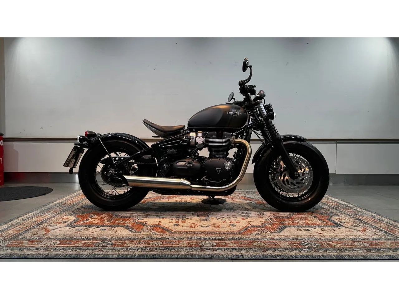 Triumph Bonneville Bobber Preta 2023/2023