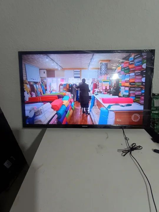 Tv Smart 40 top demais  - Foto 4