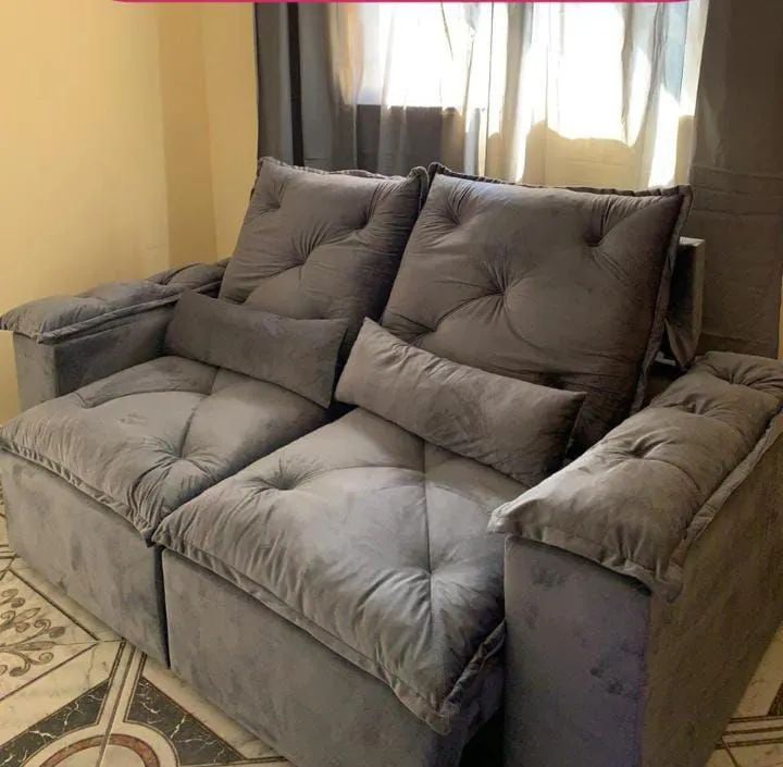 Sofá 3 Lugares Confortável e Elegante
