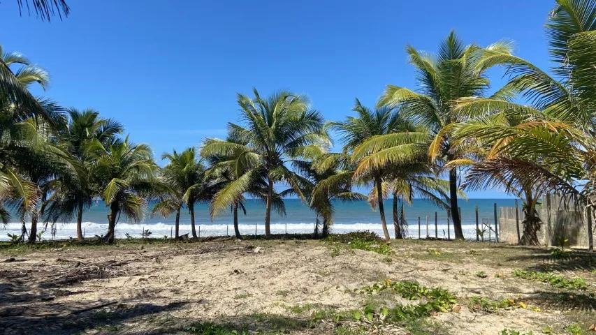 Vendo terrenos escriturado em condomínio fechado em Aguas de Sauipe (Zap *)
