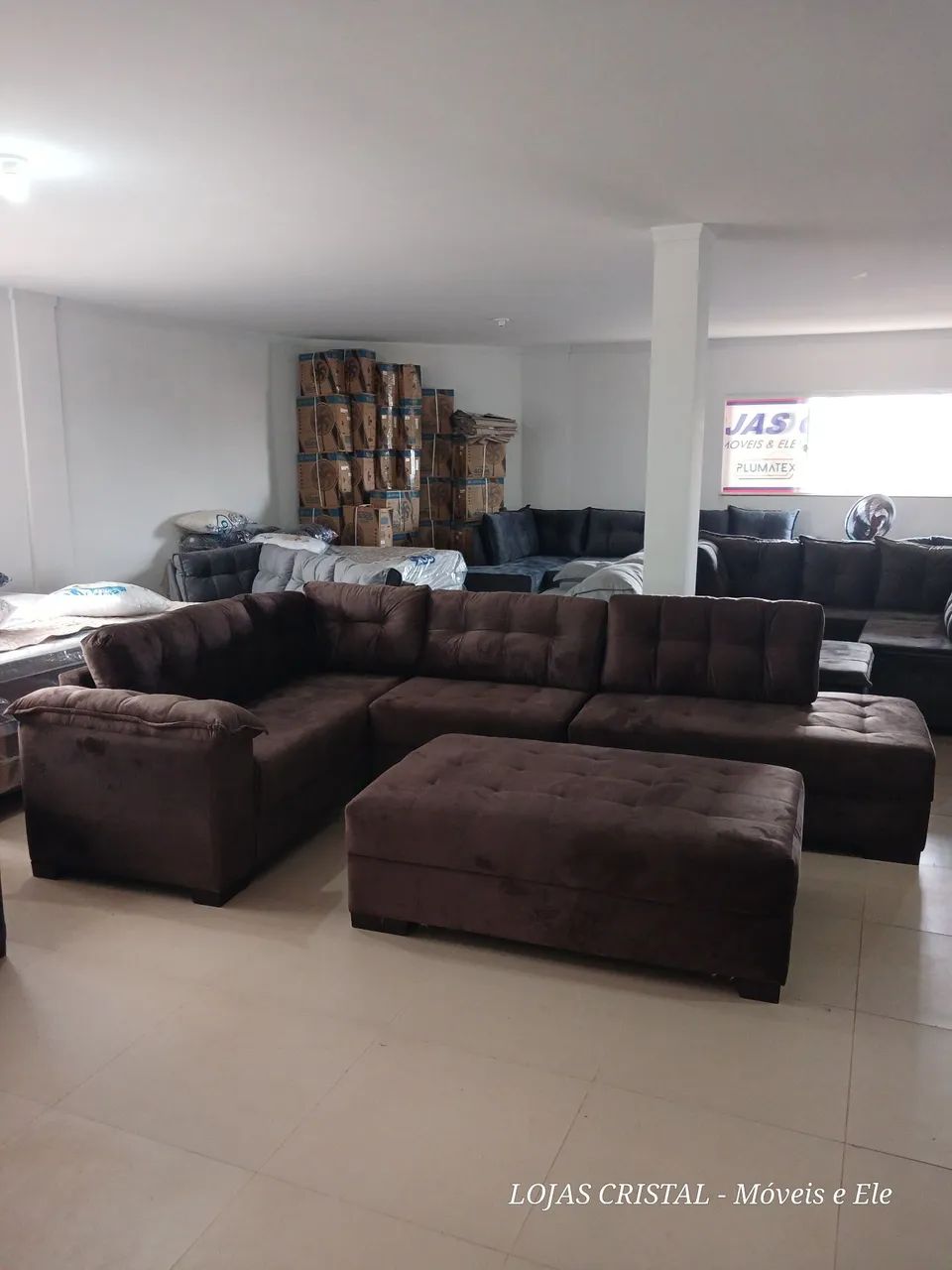 Estofado canto com puff - Foto 2