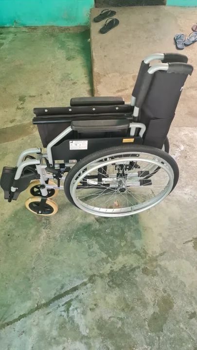 Cadeira de Rodas Dobrável em Alumínio Start M1 - Ottobock Cor Prateado - Foto 6