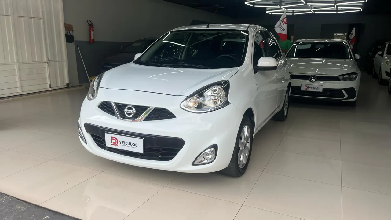 NISSAN MARCH SV 1.0 12V Flex 5p