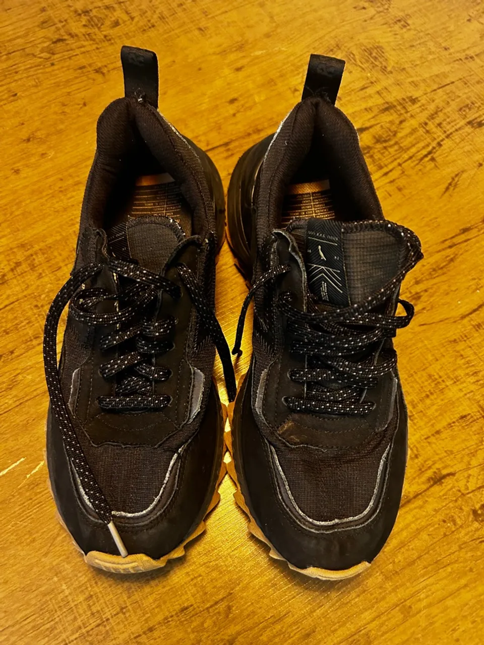 Tênis Reserva Preto - Conforto e Estilo!