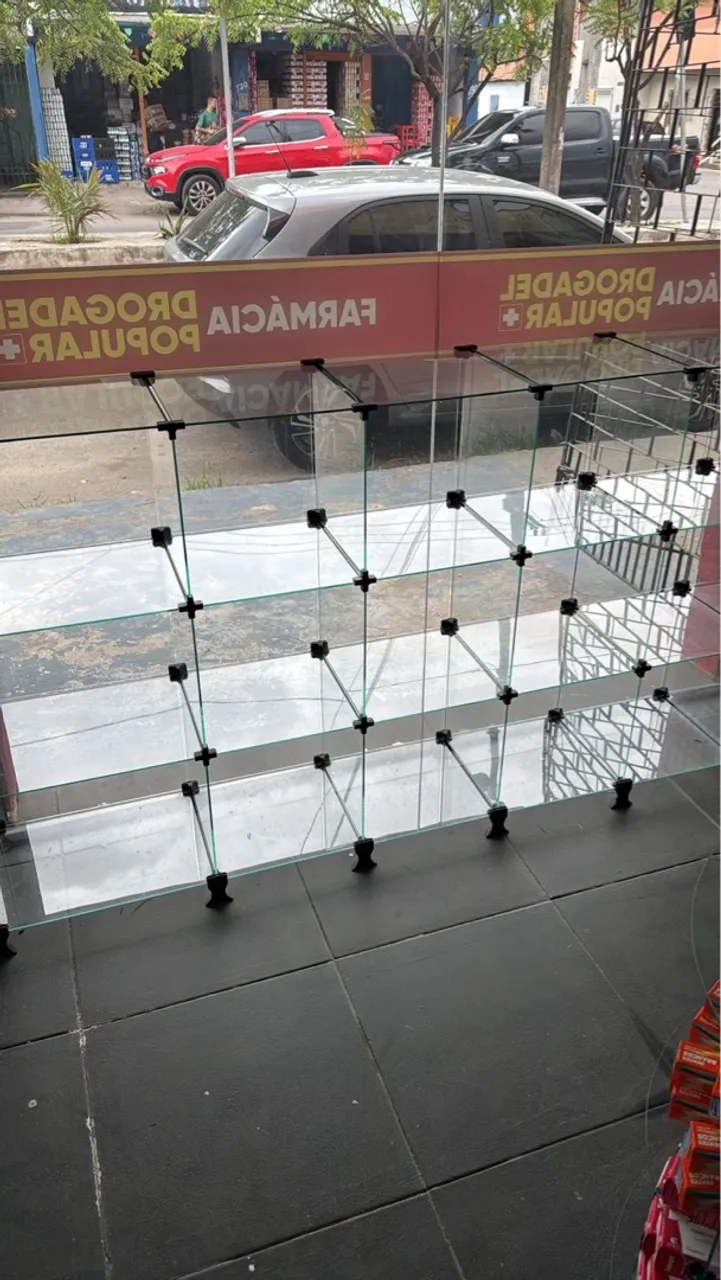 Expositor de Vidro para Comércio