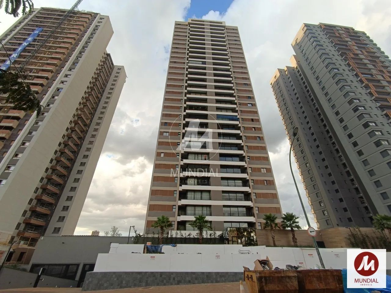 Apartamento (tipo - padrao) 3 dormitórios/suite, cozinha planejada, portaria 24hs, lazer, 