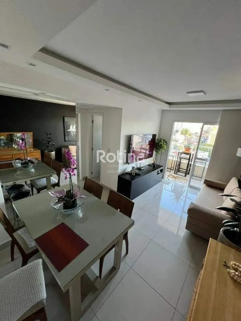 Apartamento para alugar, 2 quartos, Lídice - Uberlândia/MG - Rotina Imobiliária