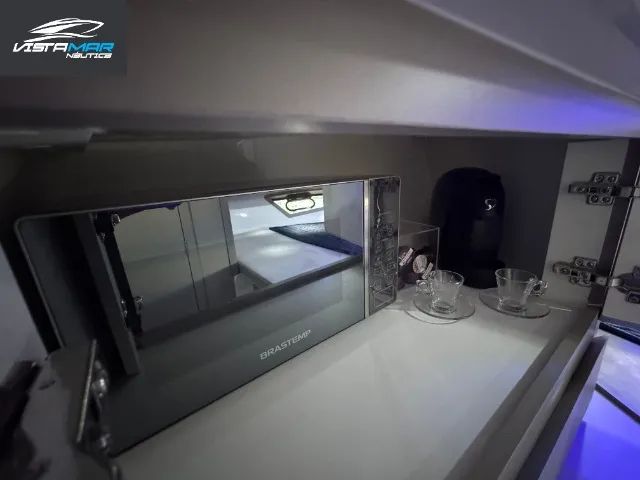 Lancha NHD 325 pés (34 pés) com parelha popa  - Foto 10