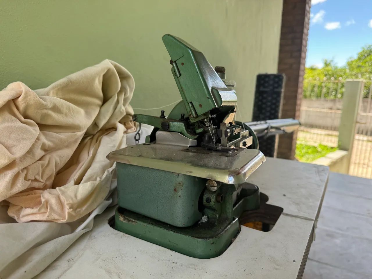 Máquina Overloque  - Foto 4