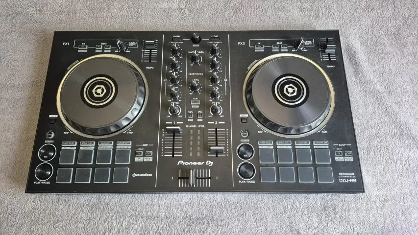 controladora ddj rb