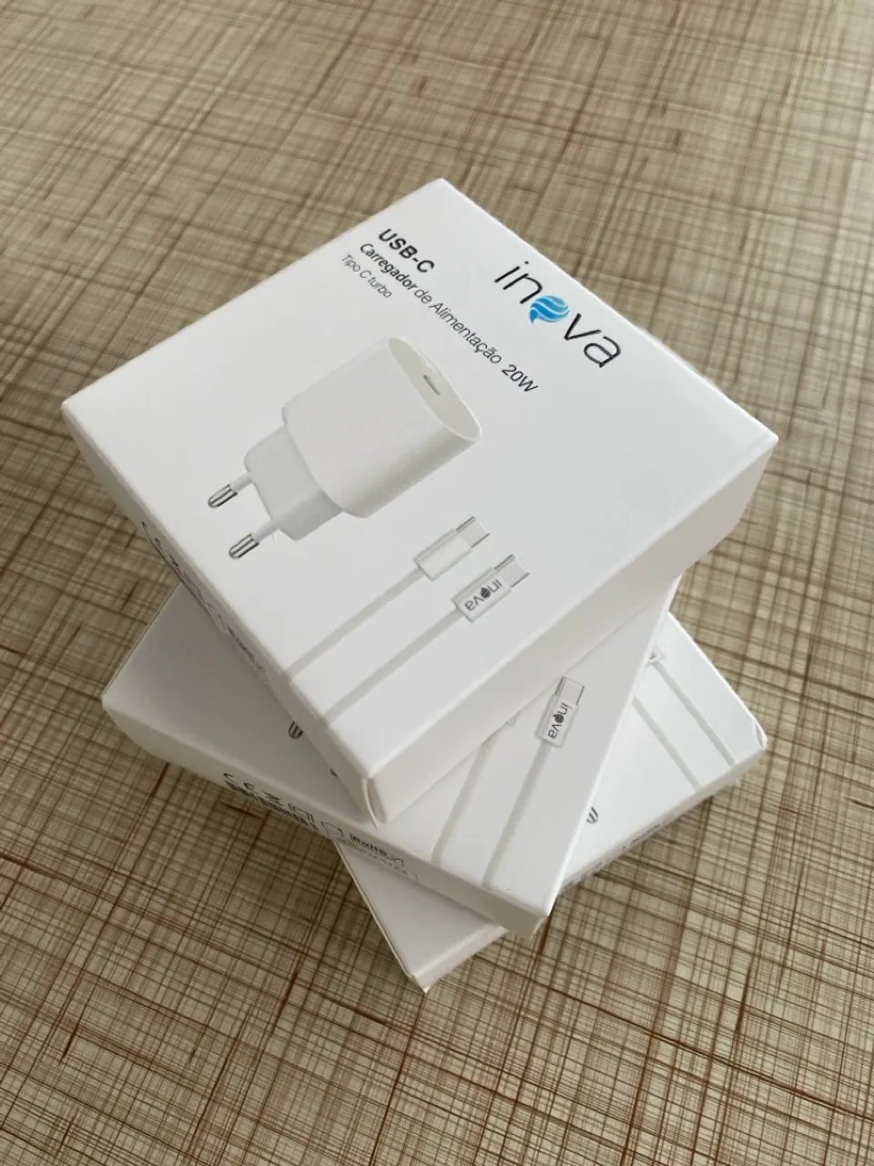 Carregador USB-C Inova 20W Turbo