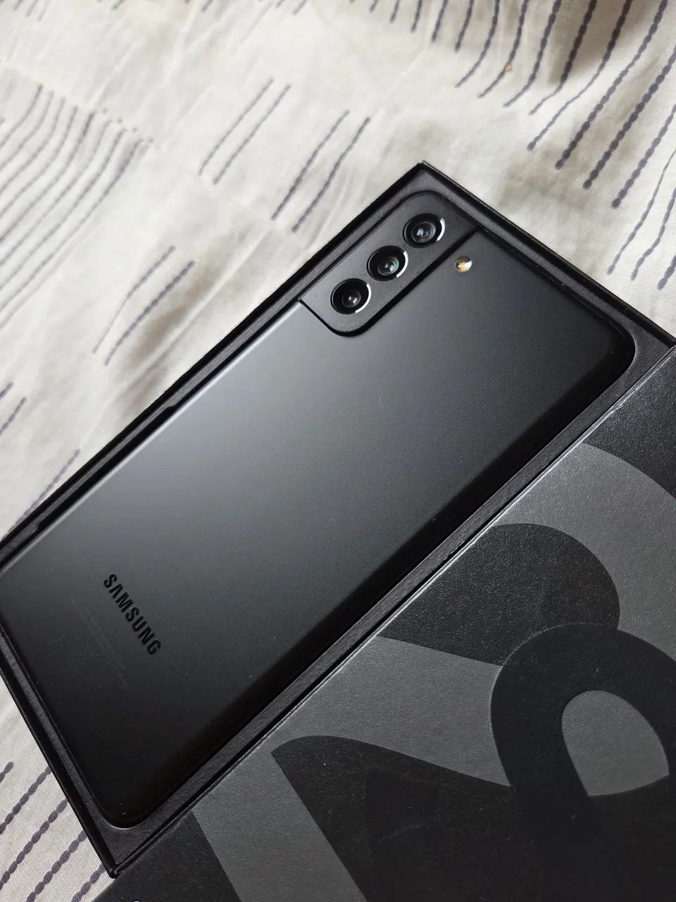 Galaxy s21 PLUS 128gb - Foto 4