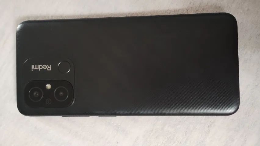 Celular usado em bom estado