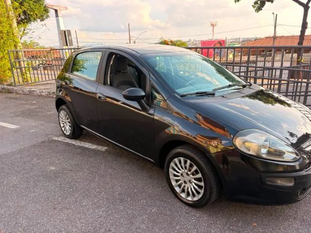 Fiat Punto Punto ATTRACTIVE 1.4 Fire Flex 8V 5p 2013