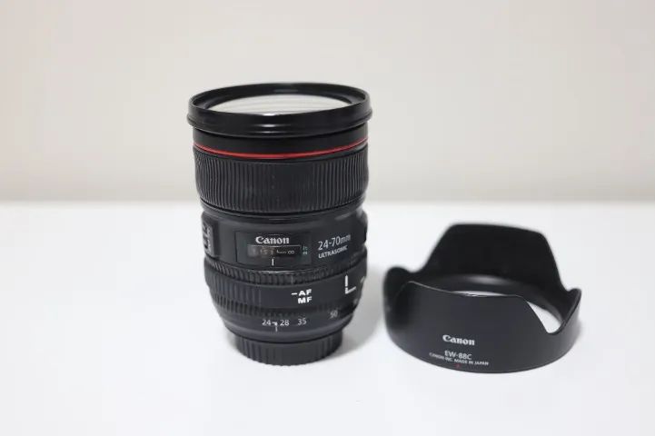 Canon 24-70mm f/2.8L II USM + parasol ? R$ 4.500