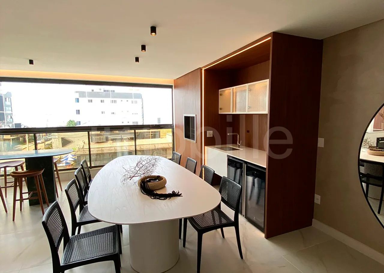 Apartamento no Edifício Surfers Paradise na Praia Brava - Foto 4