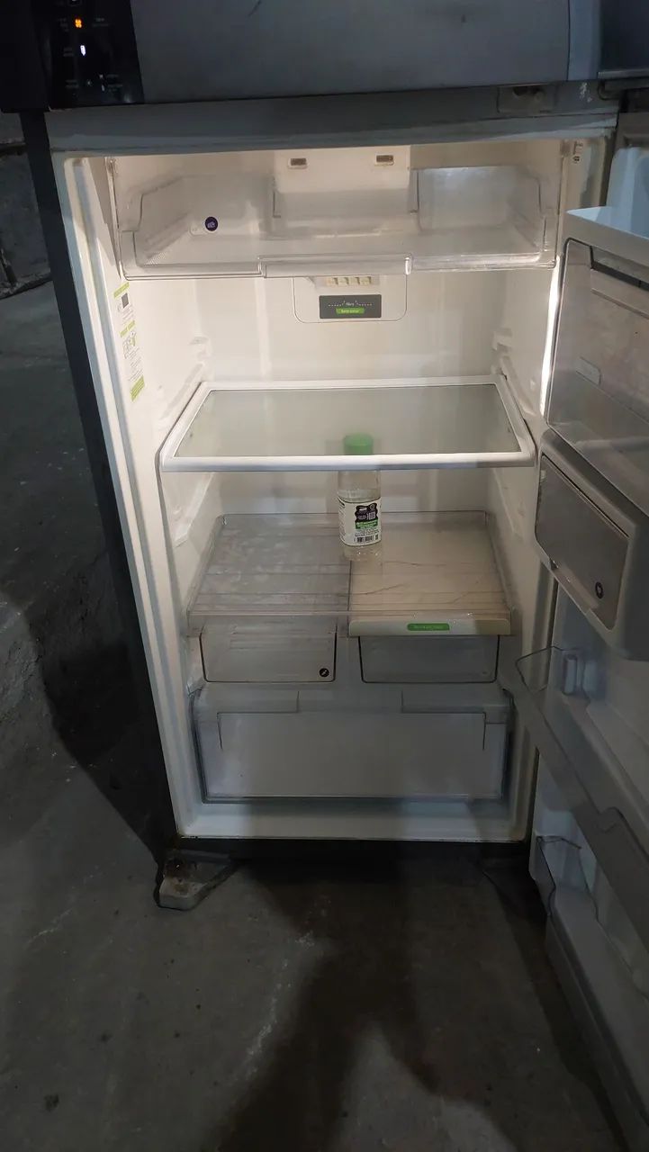 Refrigerador inox,funcionando perfeitamente  - Foto 3