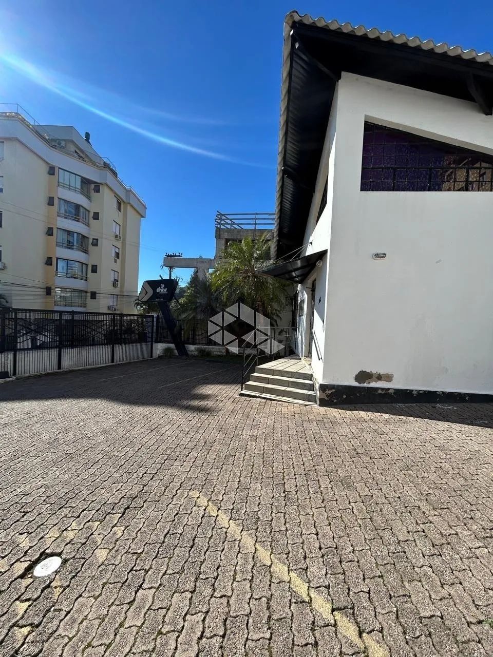 PRÉDIO COMERCIAL NO CENTRO, COM ESTACIONAMENTO - Foto 2