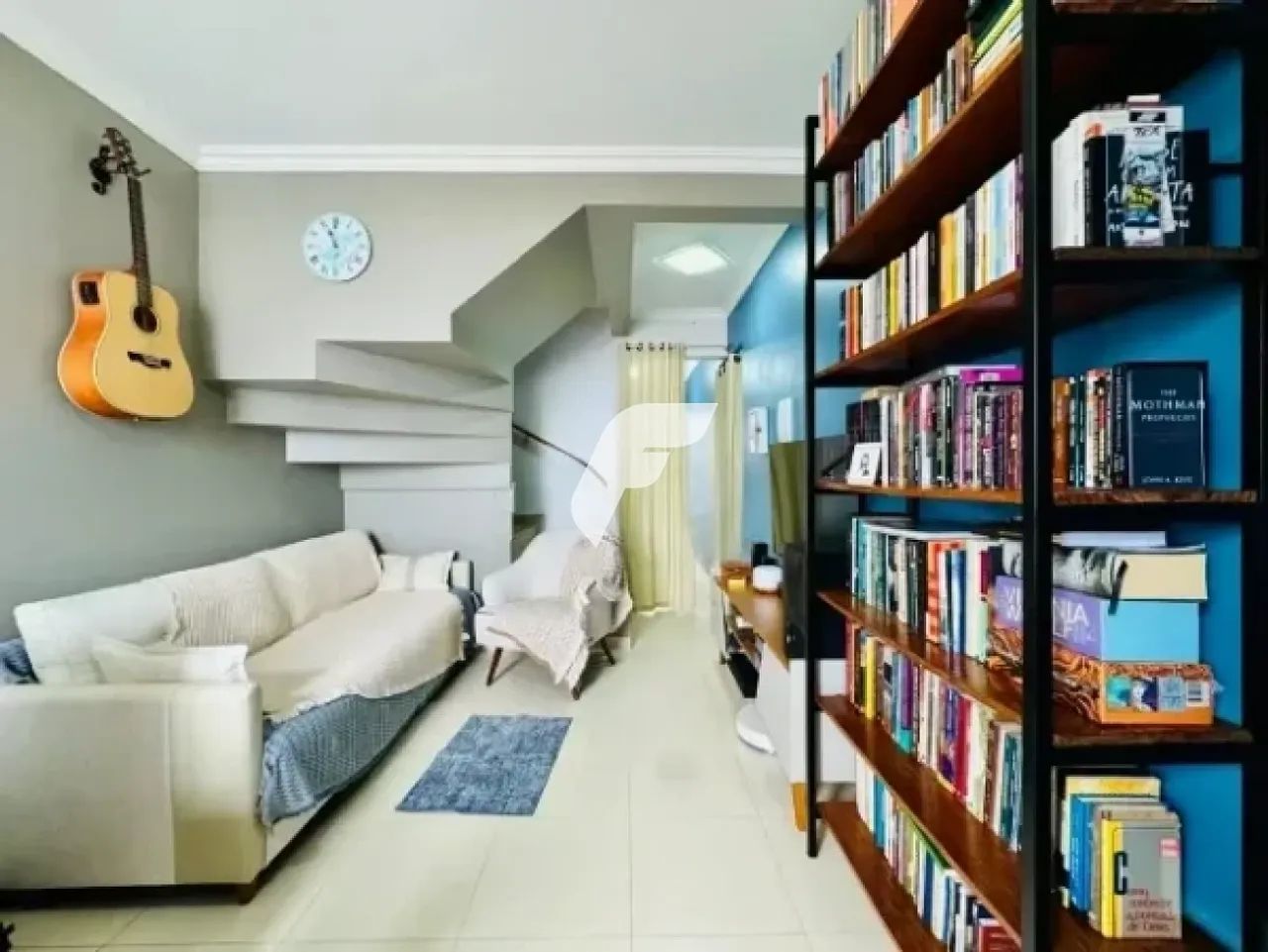 Sobrado duplex totalmente mobiliada com 2 dormitórios e garagem em Areias - Foto 3