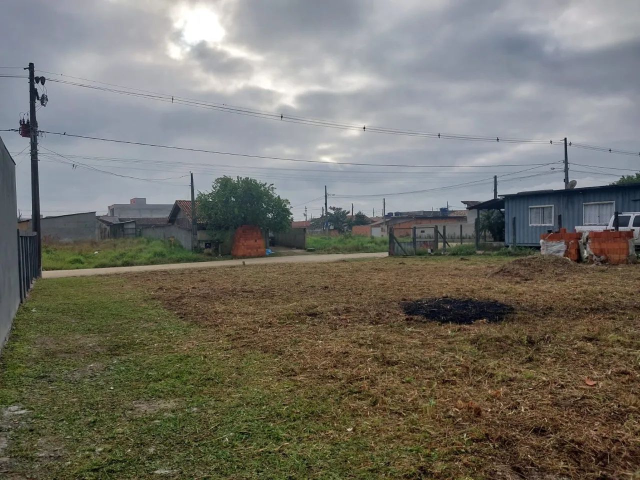 2 TERRENOS À VENDA - ARAQUARI/SC - Foto 3