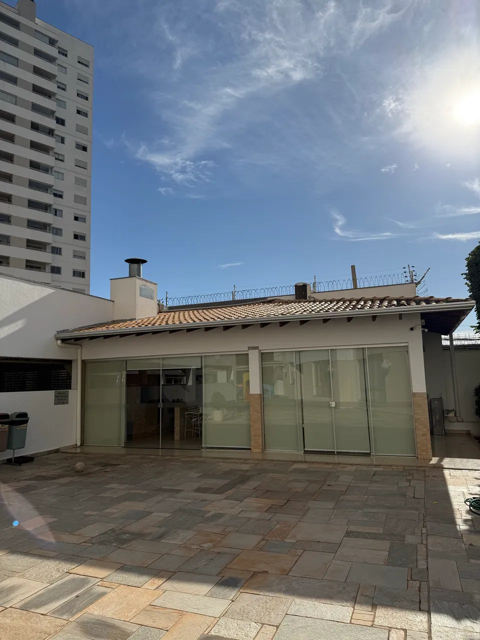 Vende-se Apto Ed Torre de Valência  - Foto 4
