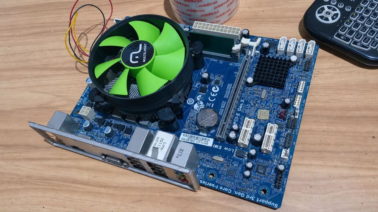 Kit placa mãe com i3 e memória 