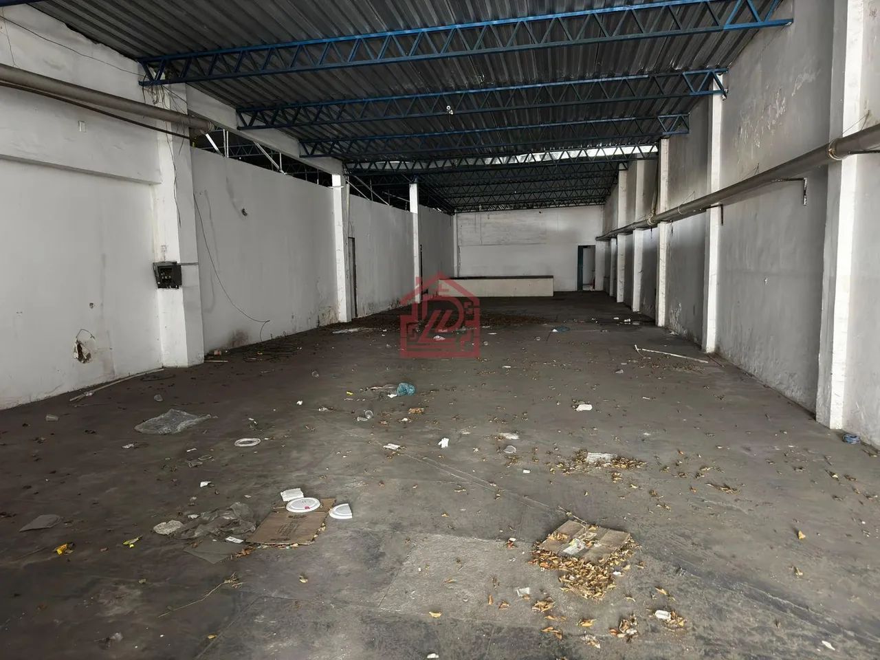 Loja/Salão para Alugar no Centro de Macaé, 900m², 4 Banheiros - Foto 4