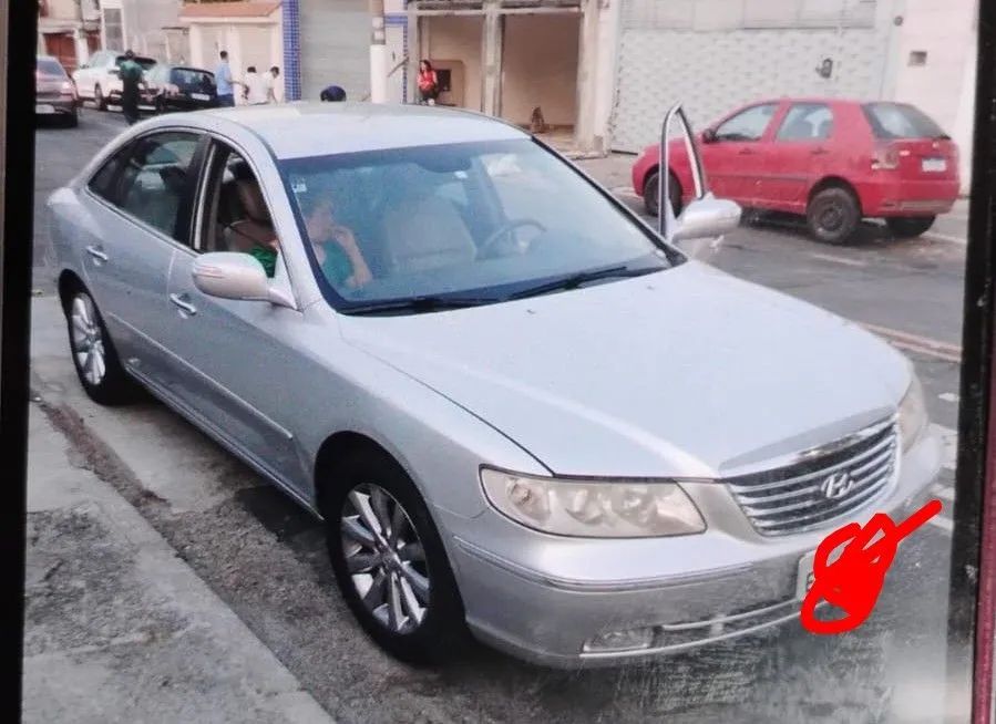 Hyundai Azera AZERA GLS 3.3 V6 24V 4p Aut. 2009