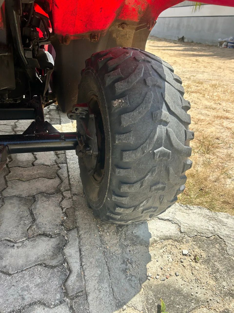Quadriciclo fourtrax 420c 4x4 - Foto 3
