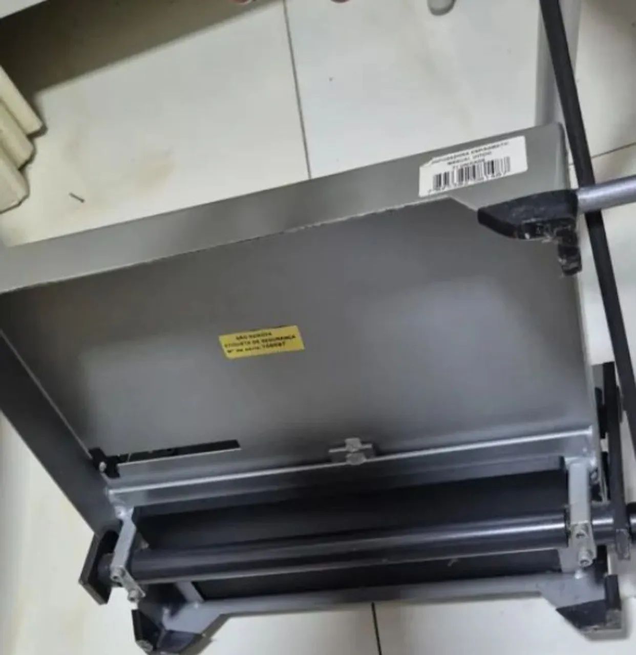 PERFURADORA PARA ENCADERNAÇÃO ESPIRAL LASSANE ESPIRAMATIC OFÍCIO MANUAL A4. - Foto 5