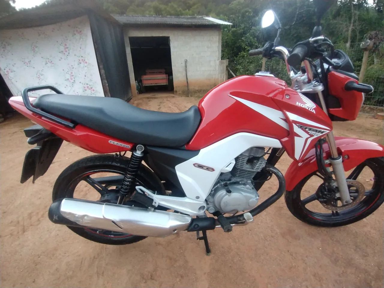 Titan 150 2015 - Foto 4