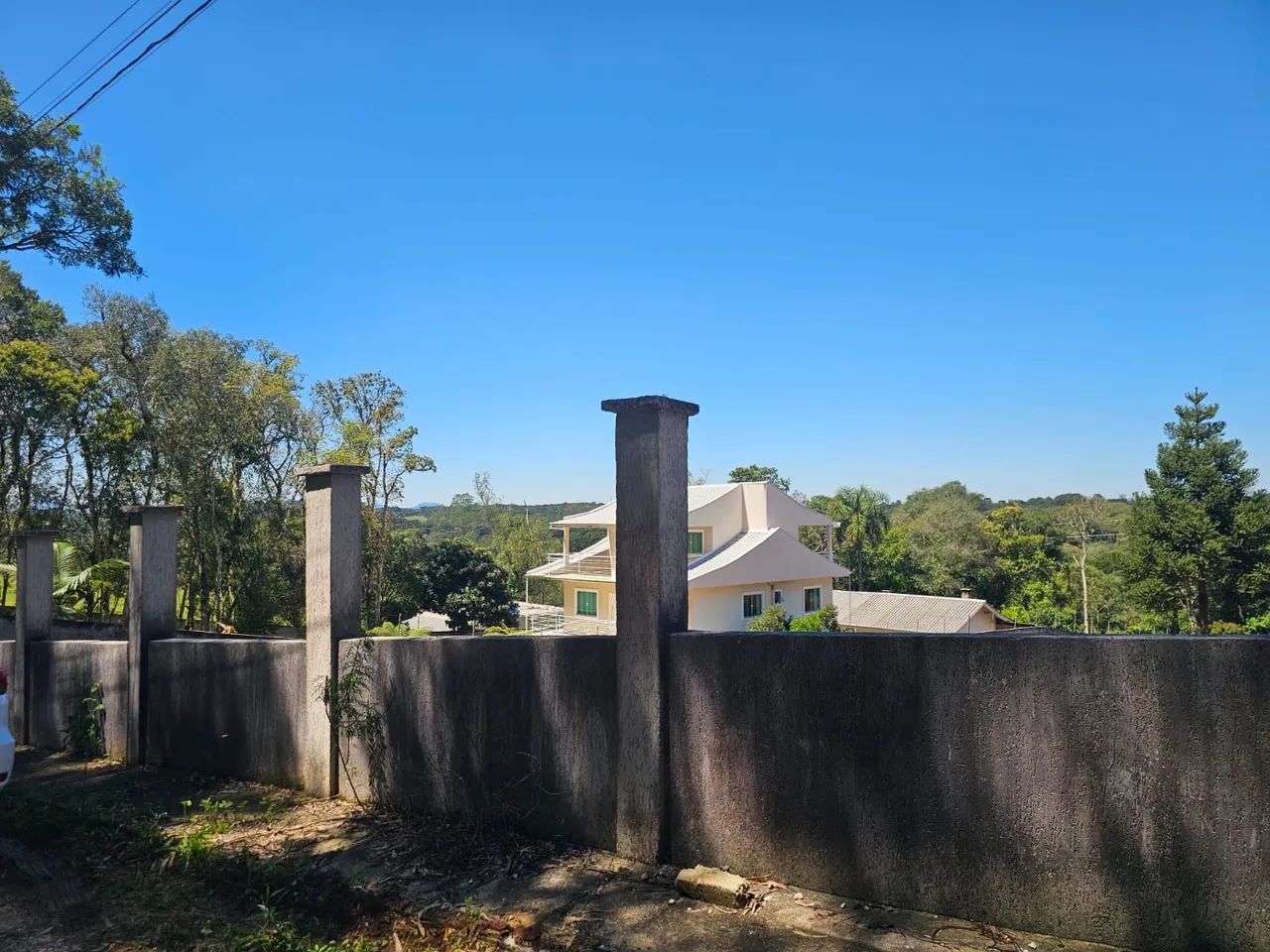 Execelente área no Imbuial em Colombo
