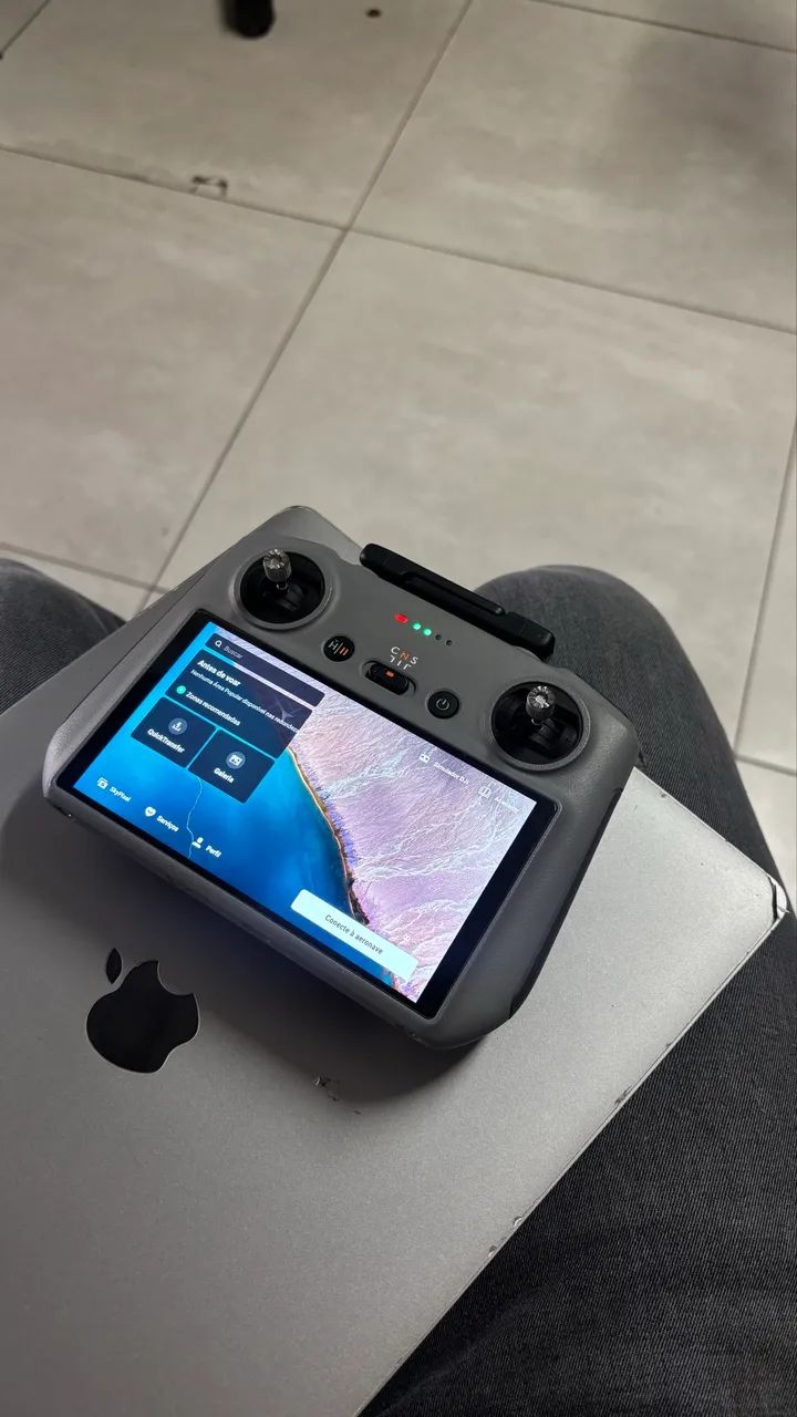 CONTROLE DJI RC2 COM TELA  - Foto 5