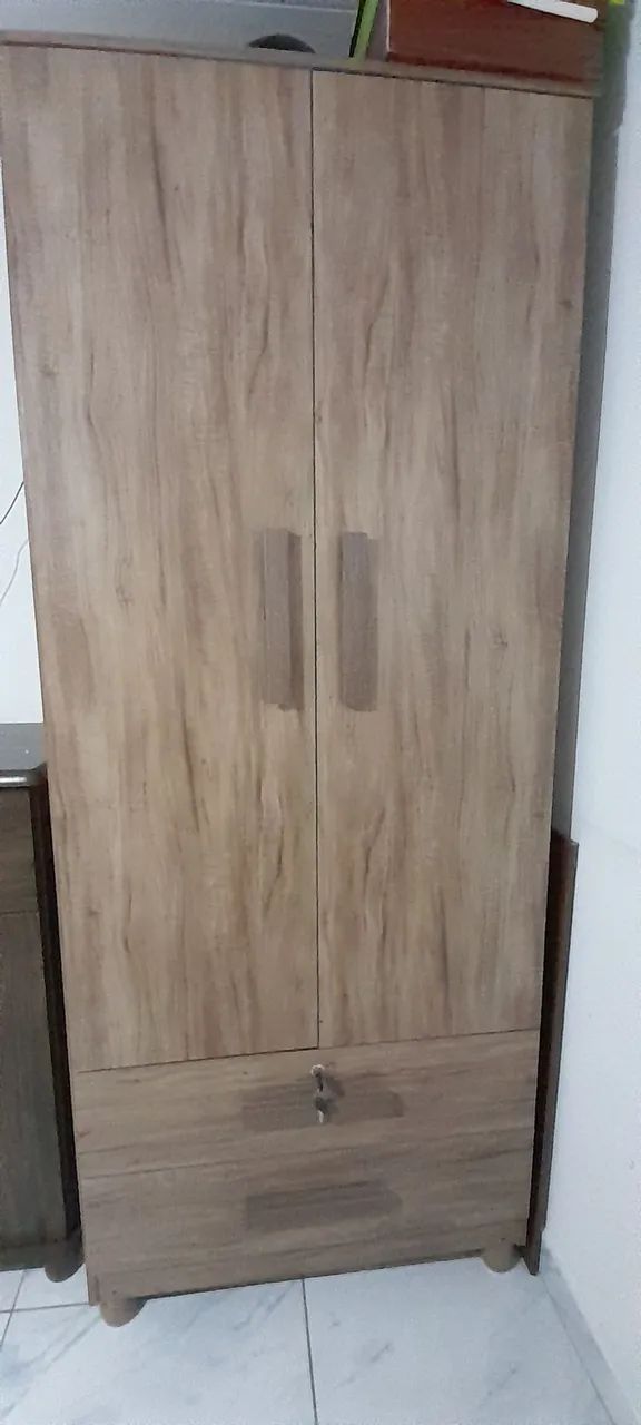 Guarda-roupa Solteiro
