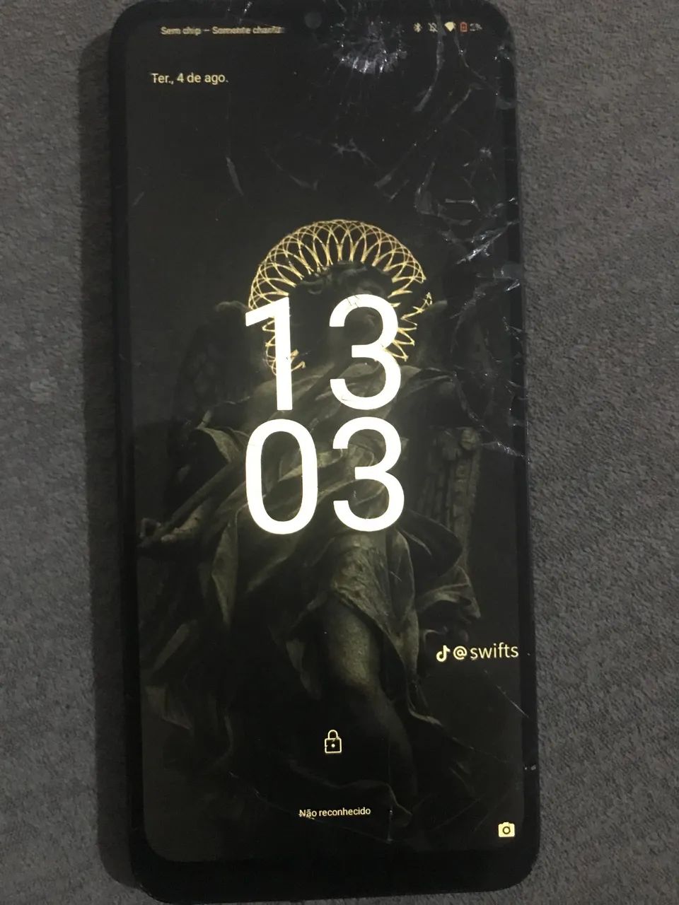 Moto E13