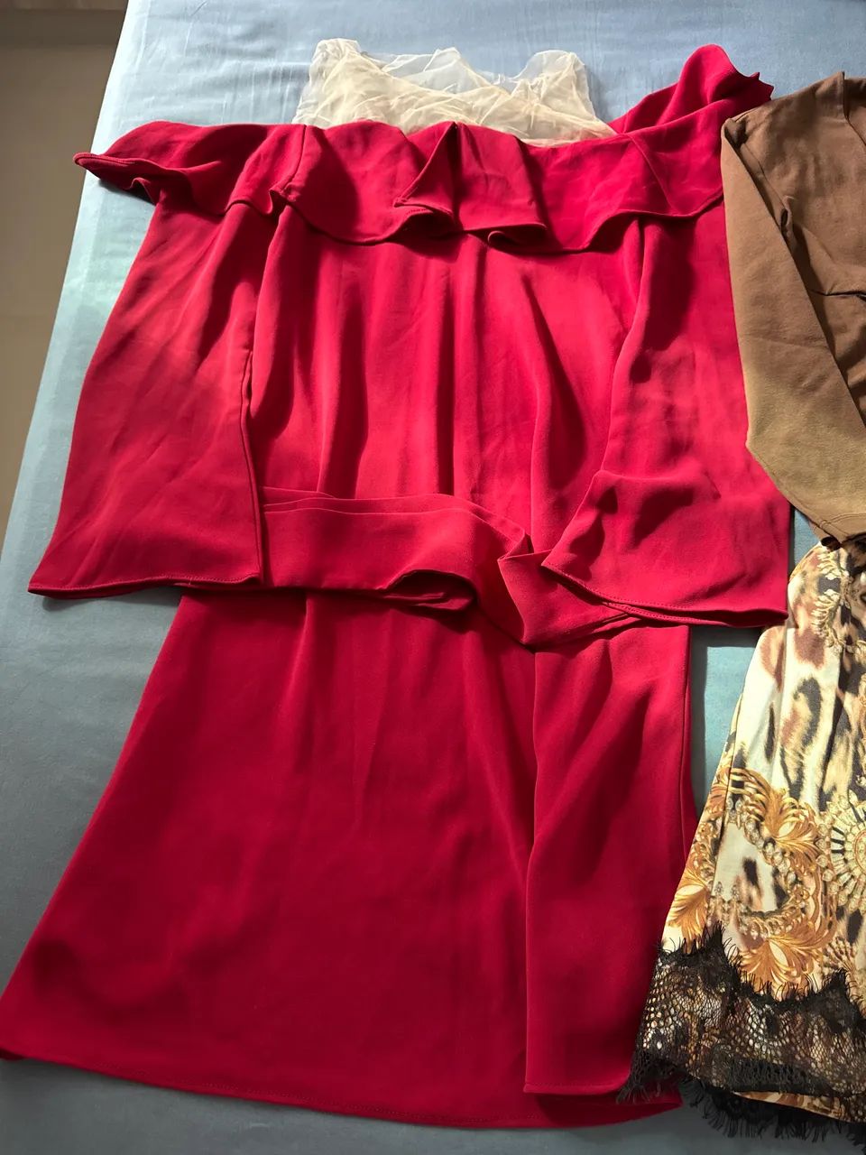 Lote roupas TAM P - Foto 2