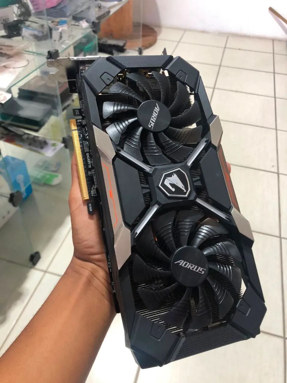 RX 580XTR 8GB  AORUS ELITE 