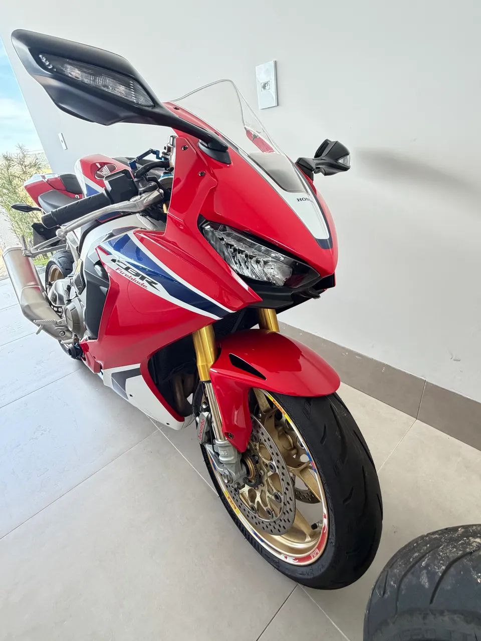 Cbr 1000 fireblade versão SP - Foto 2