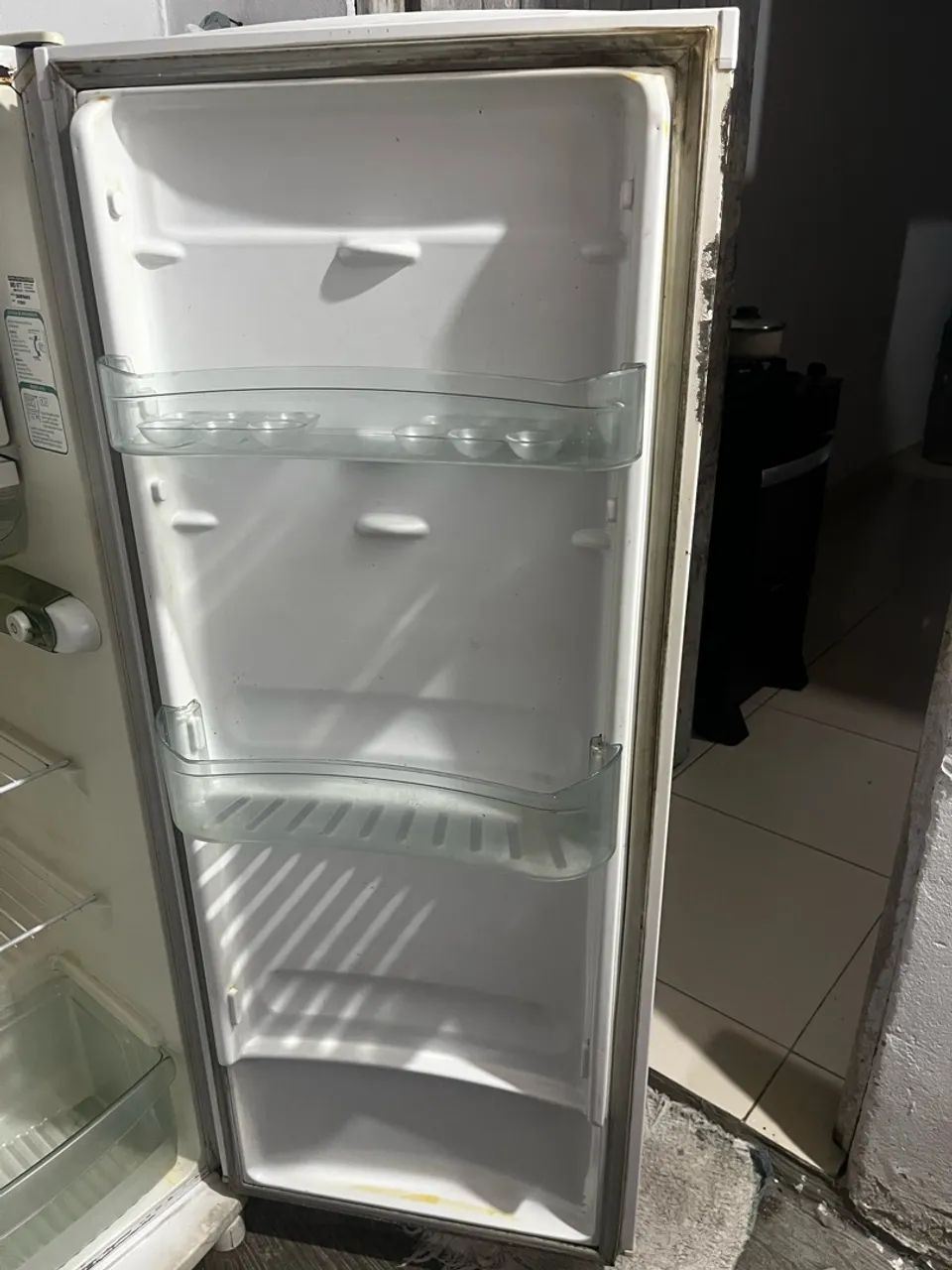 Geladeira funcionando perfeitamente bem - Foto 2
