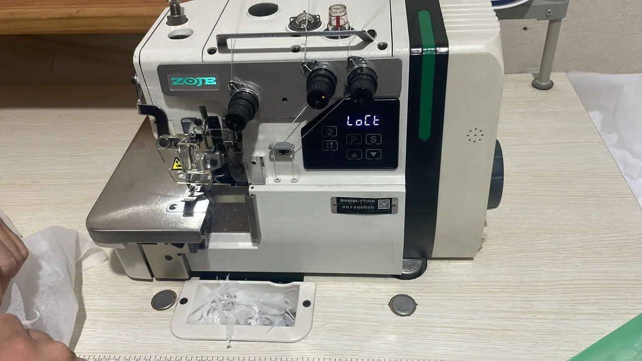 Overlock Industrial Zoje B9500 - Foto 5