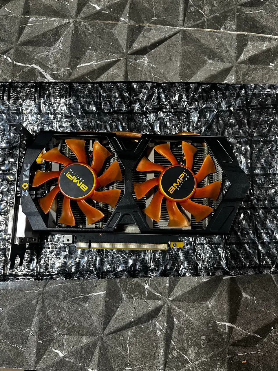 GTX 760 ZOTAC AMP! Edition - Funcionando Perfeitamente - Foto 4