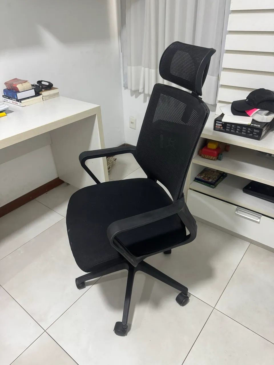 Cadeira ergonômica  - Foto 3