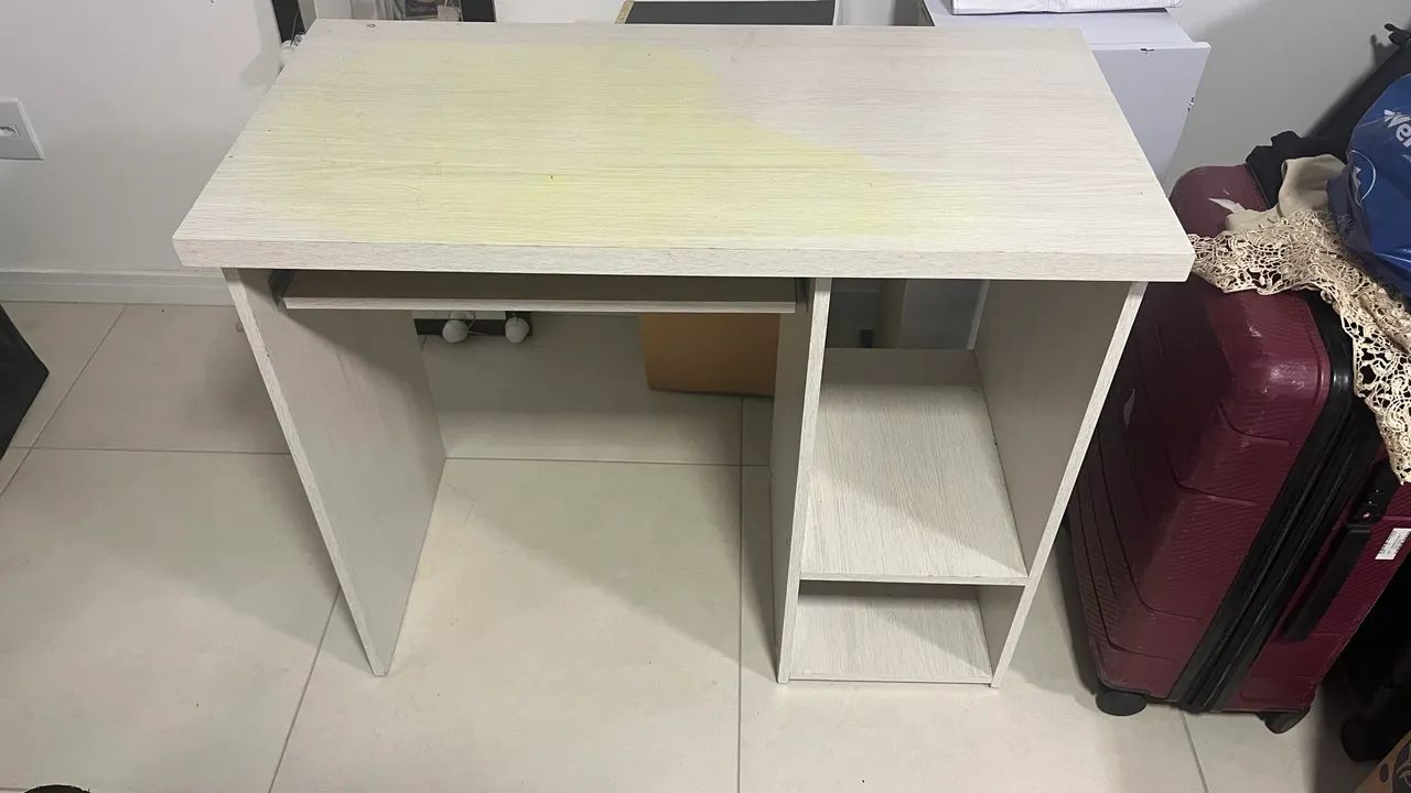Vendo escrivaninha 