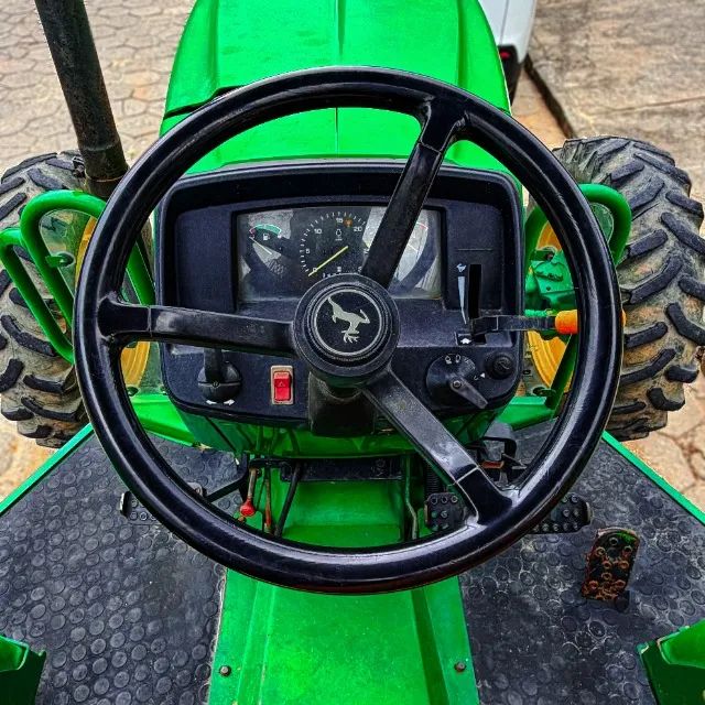 Trator John Deere 5055E - 2013 - Foto 5
